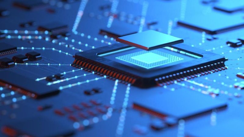 研发外包团队与自建团队：性能与成本的权衡之道